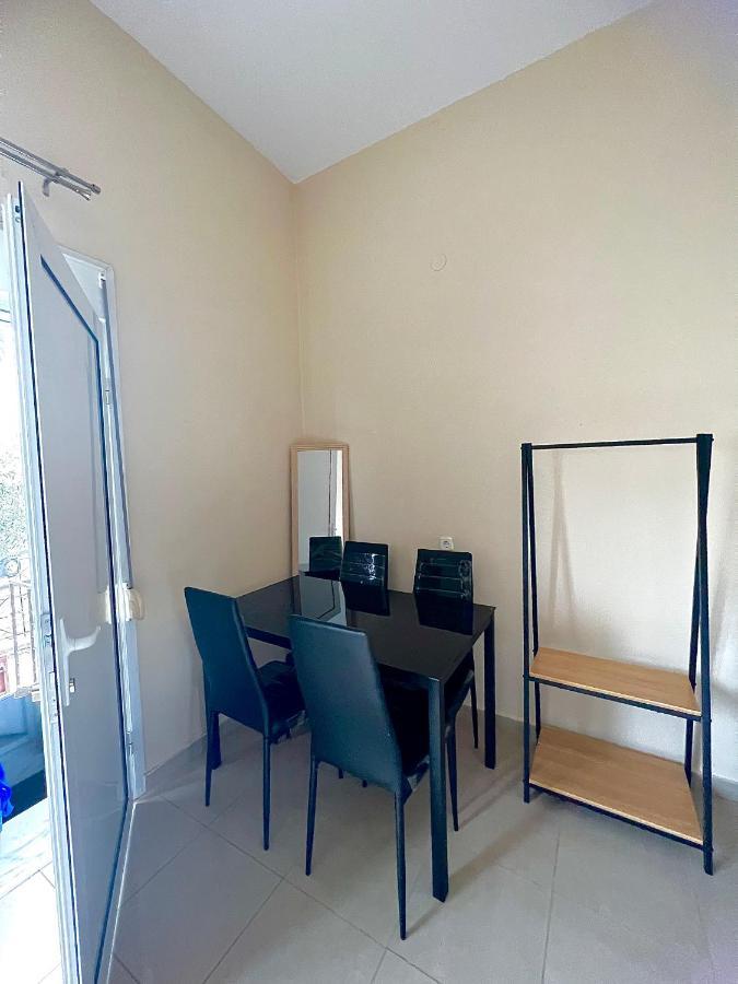 Kalamitsa Apartment By The Beach Kavala Esterno foto