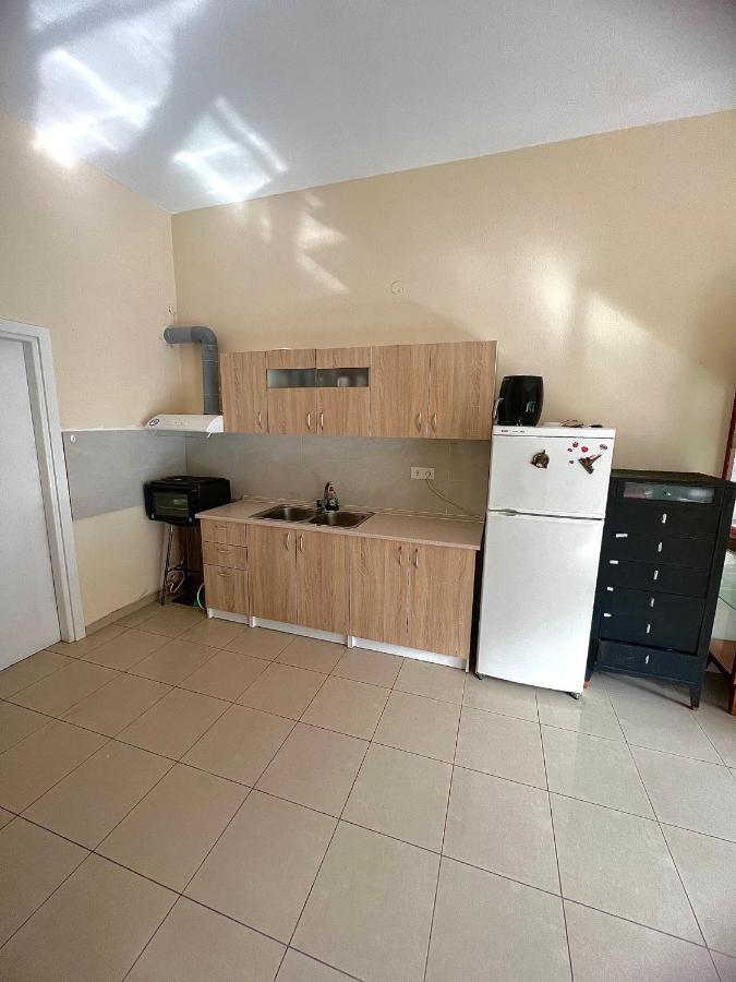 Kalamitsa Apartment By The Beach Kavala Esterno foto