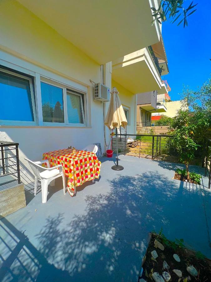 Kalamitsa Apartment By The Beach Kavala Esterno foto